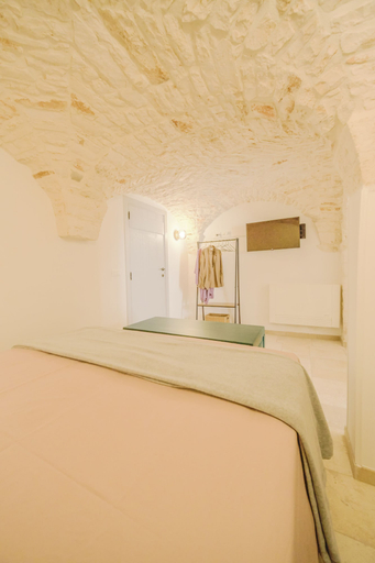 Bedroom 3, Palazzo Gentile, Bari