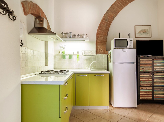 Private kitchen 3, Belvilla by OYO Casa Cecina, Pisa