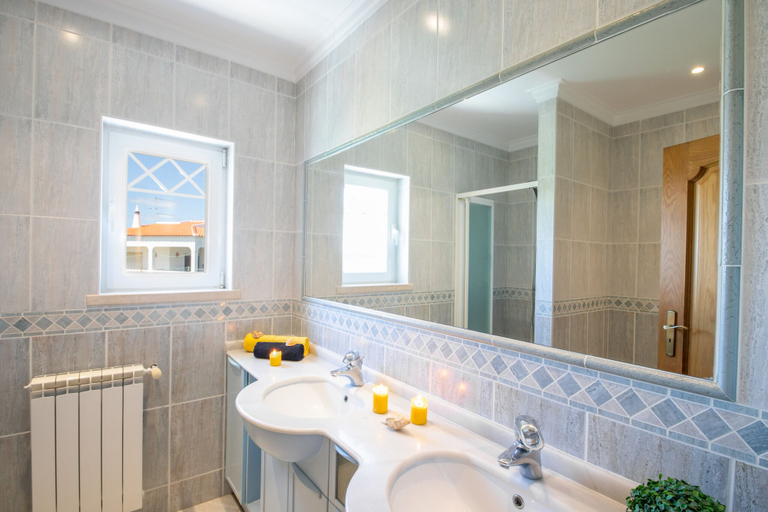 Bathroom 4, Villa Samoa, Albufeira