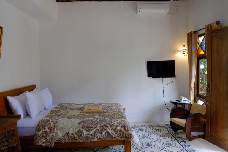 Bedroom 9