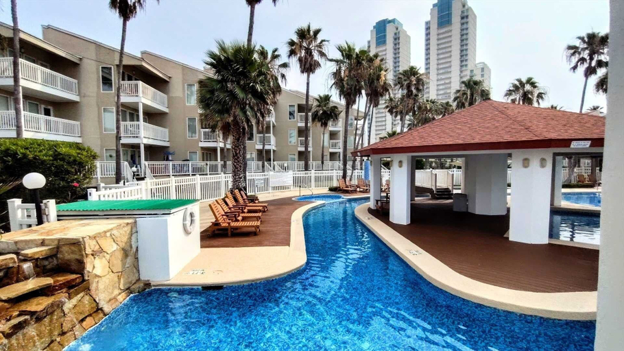 Pool, Gulfpoint 3209 2 Bedroom Condo by RedAwning, Cameron