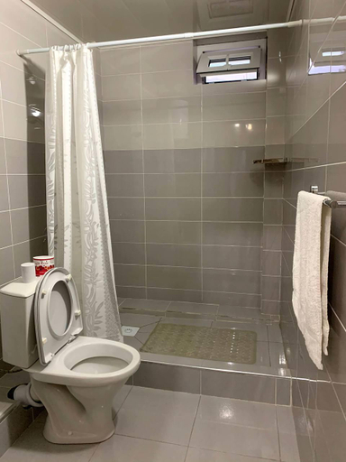 Bathroom 3, Aknur Deluxe hotel, Ysyk-Köl
