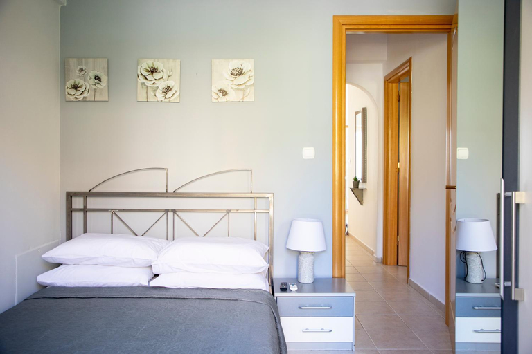 5, Anesis Apartments, Attica