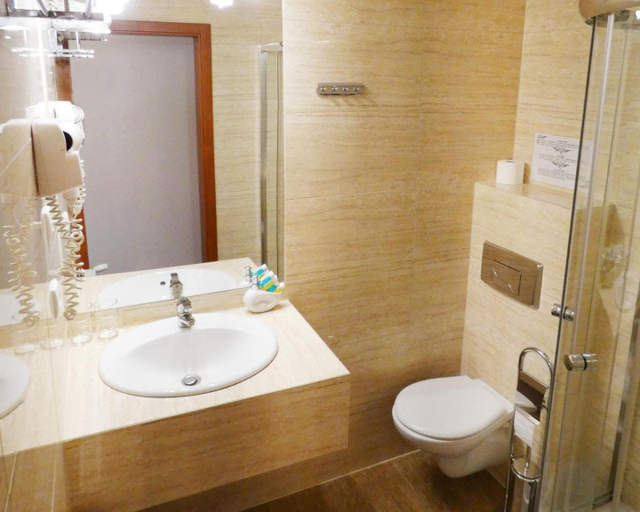 Bathroom 4, Aparthotel Adler, Kraków City