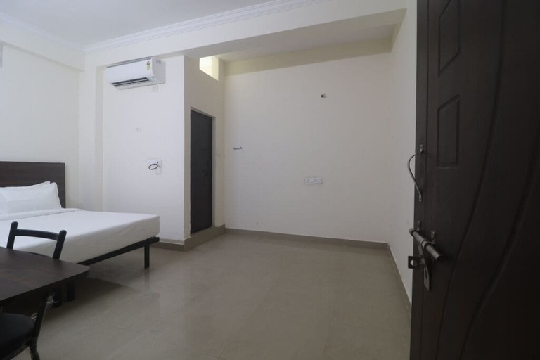 Bedroom 2, iROOMZ Hotel SBR, Hyderabad