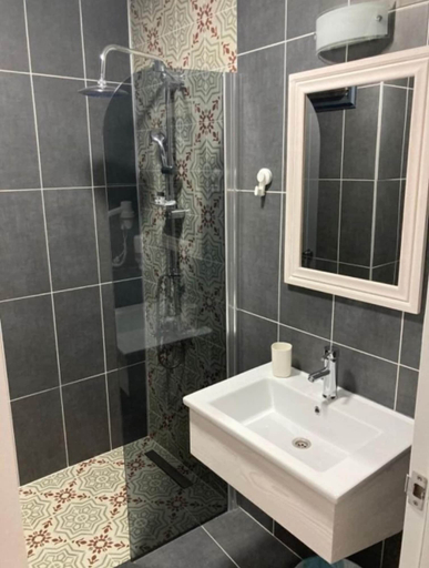 Bathroom, LİMİS OTEL, Gökçeada