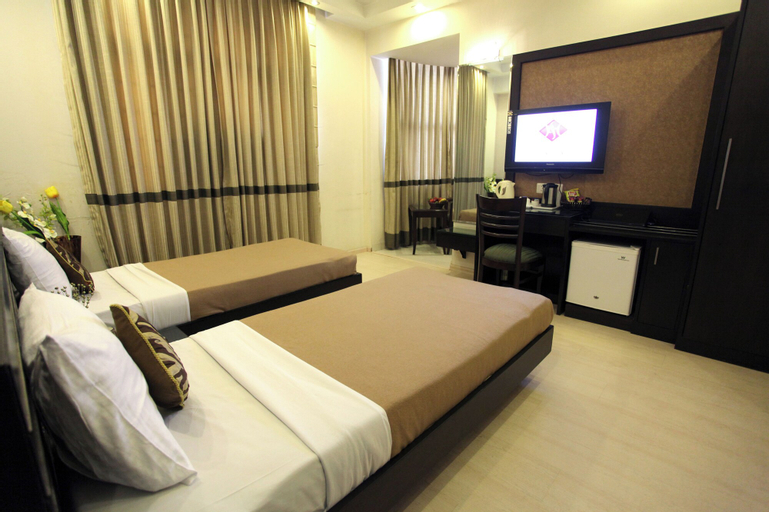 Bedroom 8