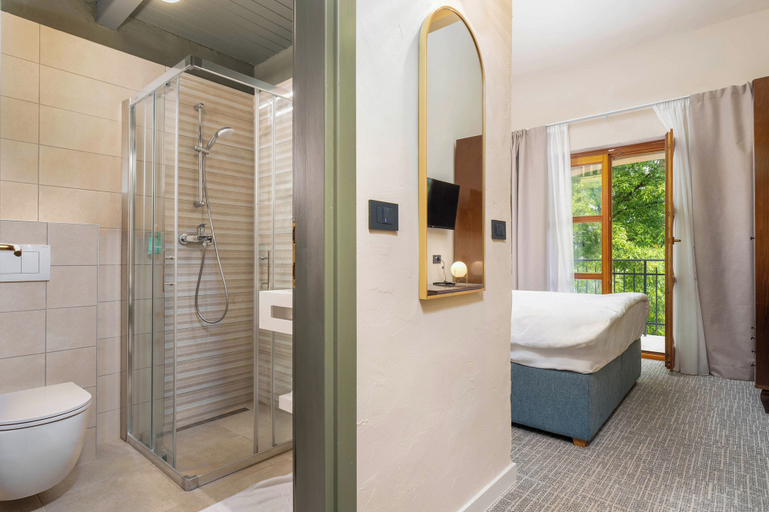 Bathroom 3, Boutique Hotel Paradiso, Poreč