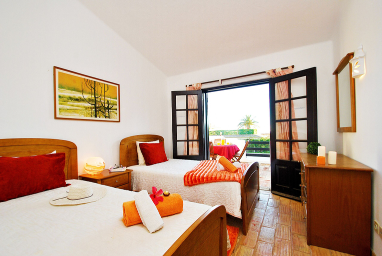 Bedroom 3, Villa Mauritius, Albufeira