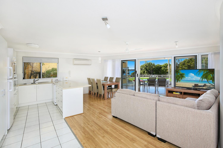Others 3, Belvedere Apartments, Caloundra - Caloundra S.