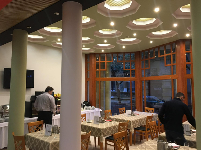 Food & Drinks 5, Semiramis Business Hotel, Szolnok