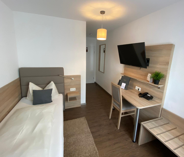 Bedroom 9
