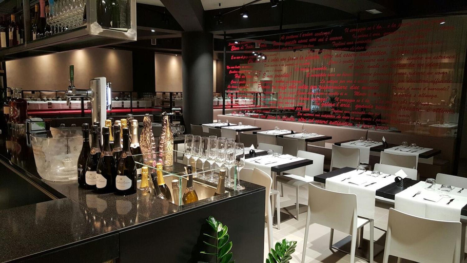 Food & Drinks 5, Hotel Santa Lucia, Cosenza