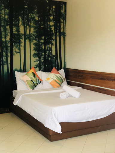Bedroom 8