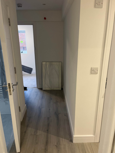 Others 5, Modern 3 Bedrooms Apt. 01 - Camberley, Surrey
