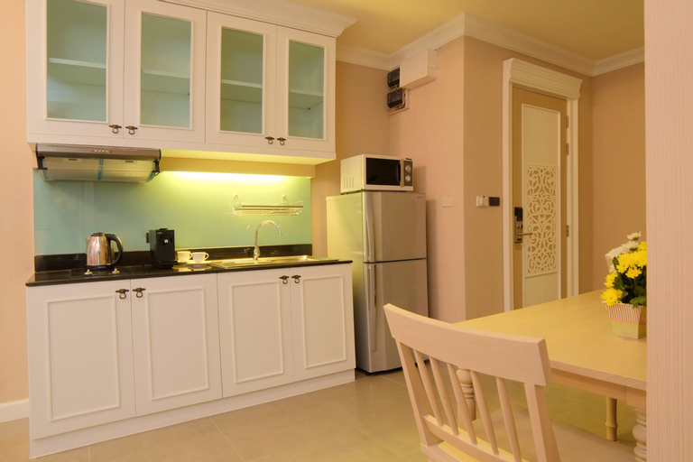 Dining Room 14