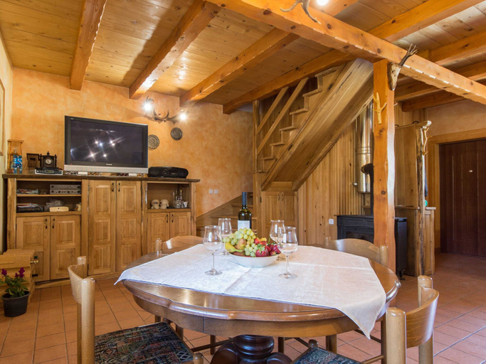 Others 4, Adorable Home With Pool & Hot Tub Surrounded by Beautiful Nature, Brod Moravice