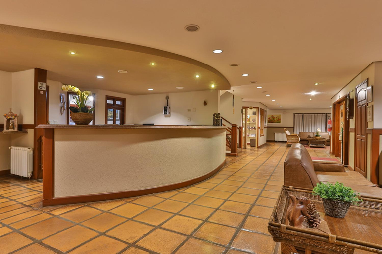 Public Area 2, Esquilo Hotel, Camanducaia