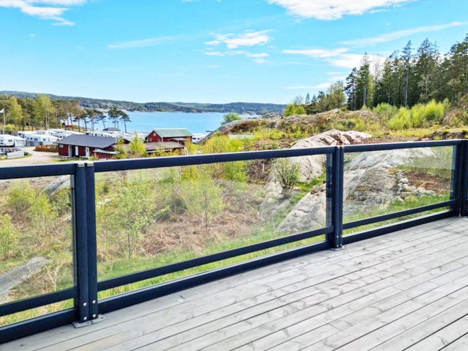 Others 5, 4 Star Holiday Home in Stromstad, Strömstad