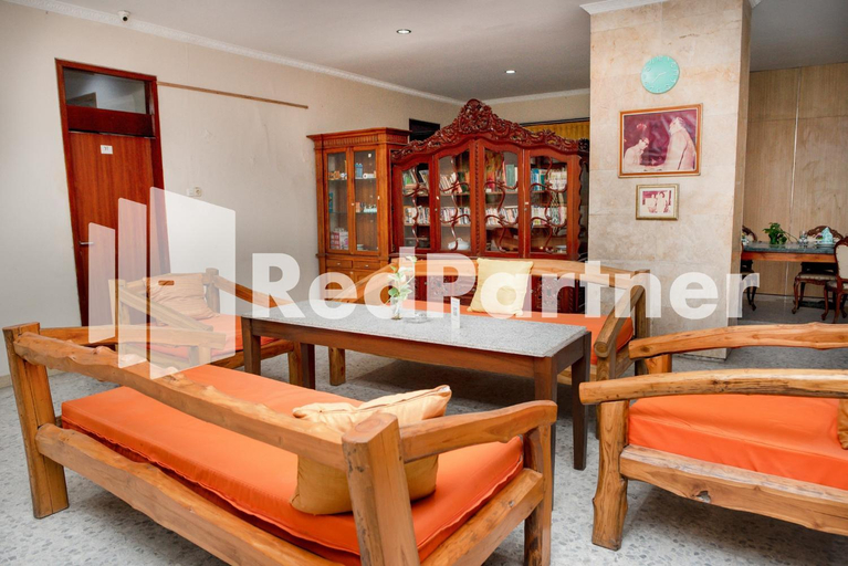 Others 3, Mango House Semarang RedPartner, Semarang