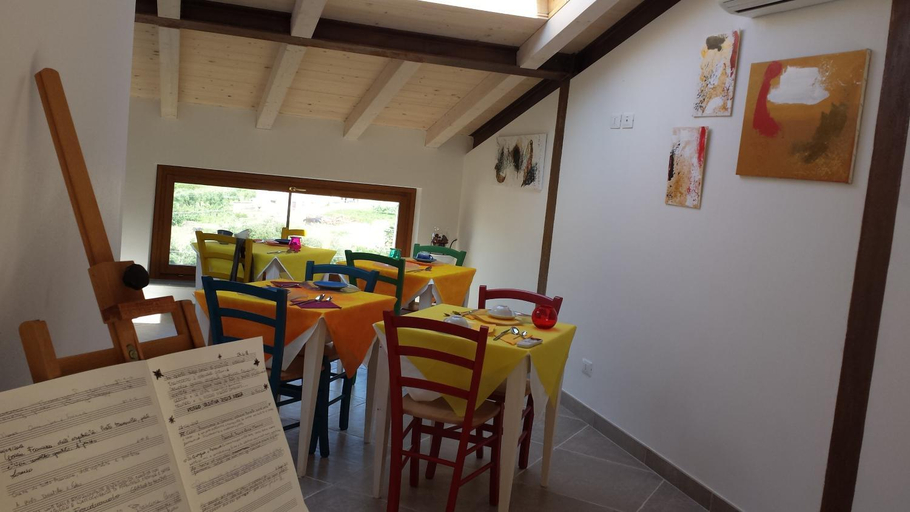 Food & Drinks 3, Di Luna e Di Sole, La Spezia