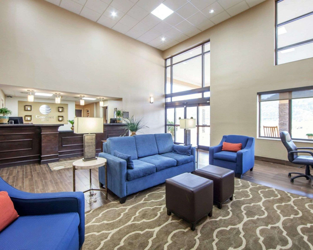 Others 5, Comfort Inn at Royal Blue, Campbell