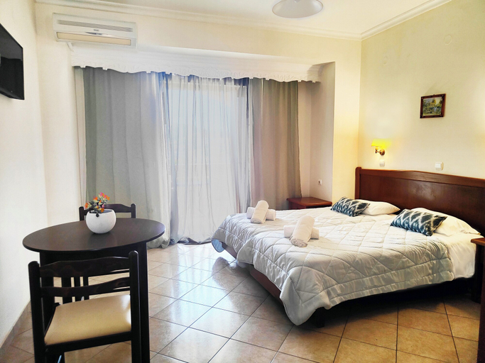 Bedroom 3, SUN SEA VIEW HOTEL, Ionian Islands