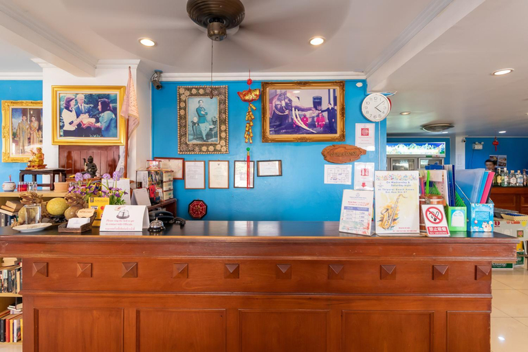 Public Area 2, Thipurai Annex Hotel, Hua Hin