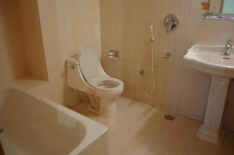 Bathroom 3, Hotel Beach Way, Cox's Bazar