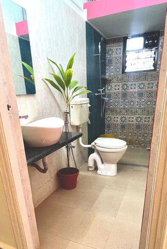 Bathroom 4, You are the key Viila, North Goa