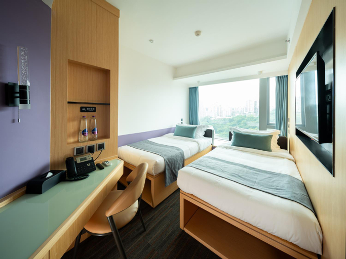 Bedroom 16