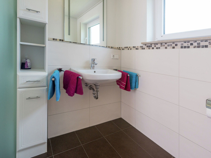Bathroom 3, Apartment in Neukirch With Terrace, Schwarzwald-Baar-Kreis