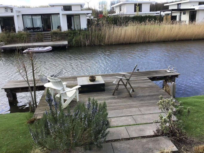 Garden 4, Villa in Zeewolde Near Veluwemeer Lake, Zeewolde