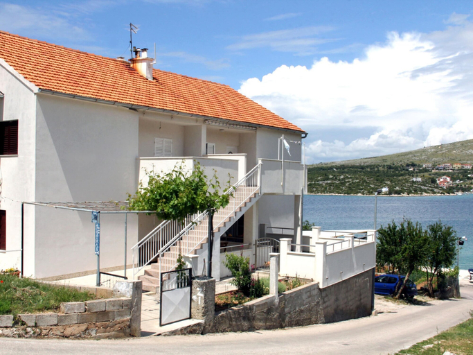 Exterior & Views 2, Apartment with Terrace, Primošten