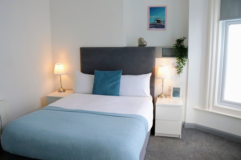 Bedroom 2, Pier12, East Sussex