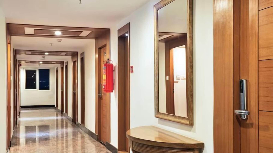 Others 5, Hotel Southern Grand, Krishna
