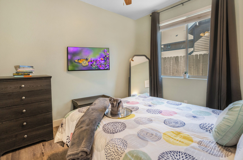 Bedroom 2, Mission Timber Smith, Coconino
