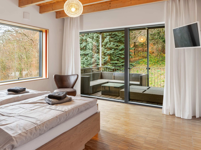 Bedroom 2, Exklusives Ferienhaus in Freital, Sächsische Schweiz-Osterzgebirge