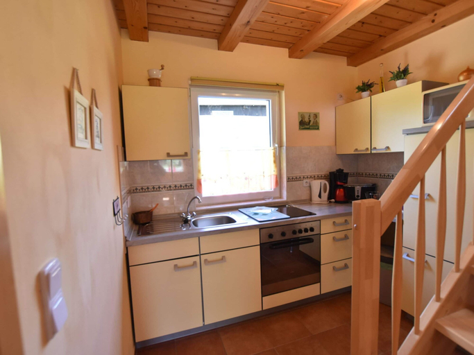 Others 5, Einladende Ferienwohnung in Zweedorf mit Grill, Rostock