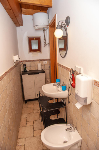 Bathroom 3, Vacanze al San Domenico, Bari