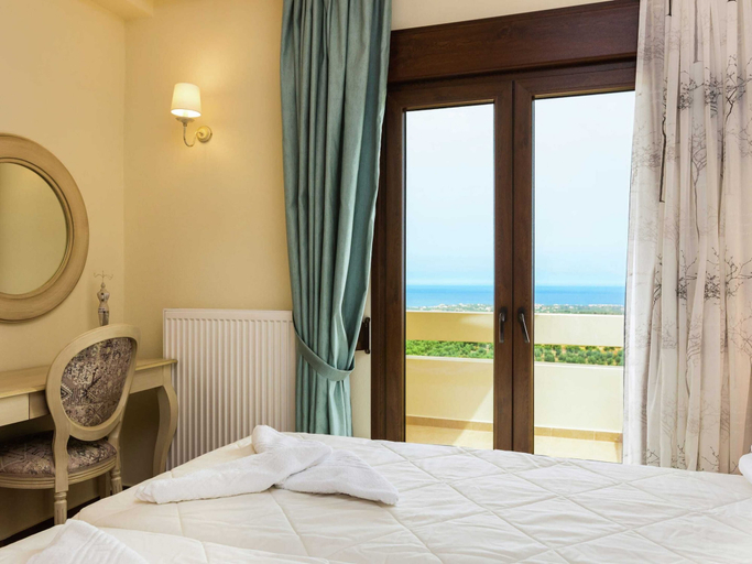 Bedroom 2, Novel Villa in Roupes with Private Pool near Arkadi Monastery, Crete