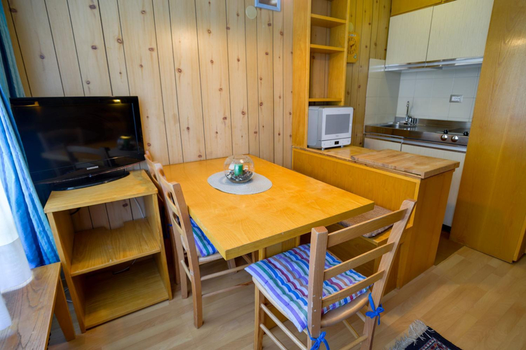 Facilities 2, Res. Amba appartamenti Solandra, Trento