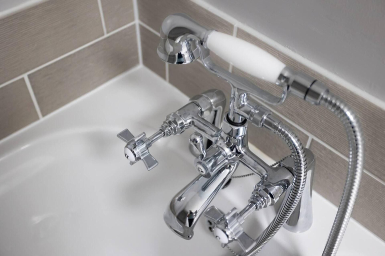 Bathroom 4, Cosy, Tranquil, Fully Equipped & Beautiful Garden, Northumberland