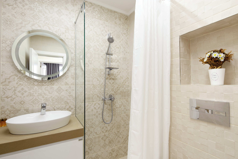 Bathroom 4, Bellicity Apart Complex, Nesebar