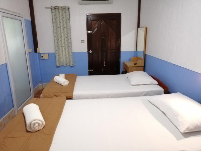 Bedroom 2, Bansonmanee Homestay, Khanom