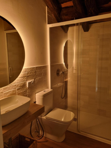 Bathroom 4, Alojamientos El lecho, Cantabria