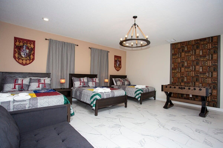 Children's theme room
