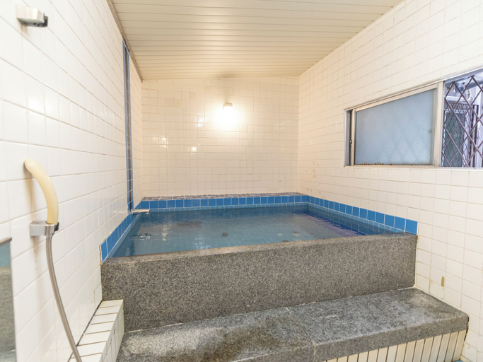Sport & Beauty 2, Business Hotel Kaga, Osaka