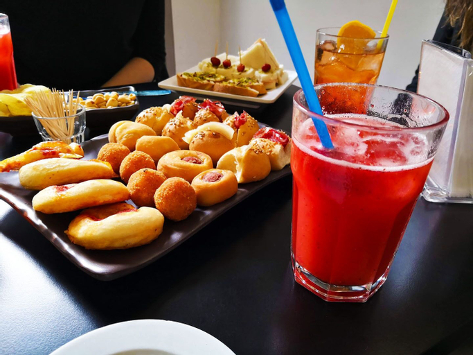 Food & Drinks 3, Hotel Careni Villa Italia, Savona