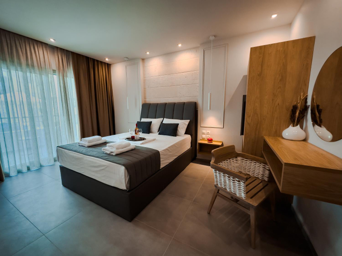 Others 4, Sera-Nata Superior Suites, Central Macedonia